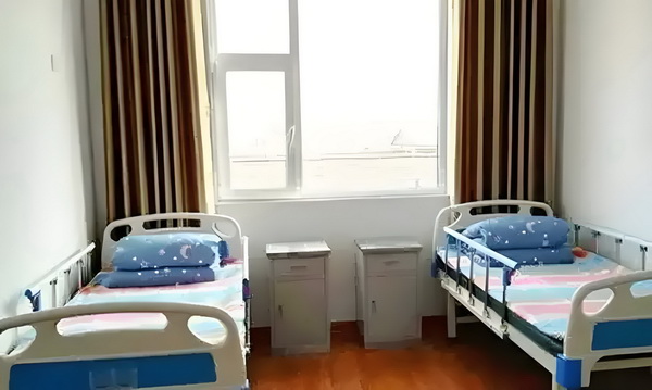 冒牌设计师